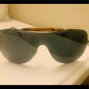 Gucci - unisex/ women’s - GG4262\s Sunglasses
